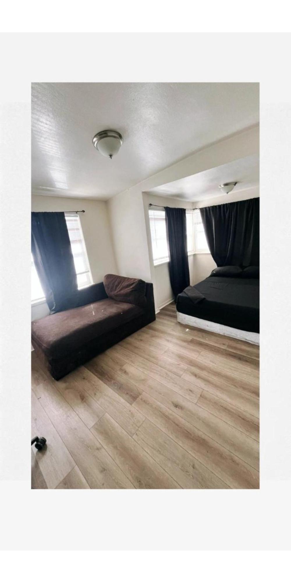 Van Nuys Downtown Paradise Los Angeles Bagian luar foto